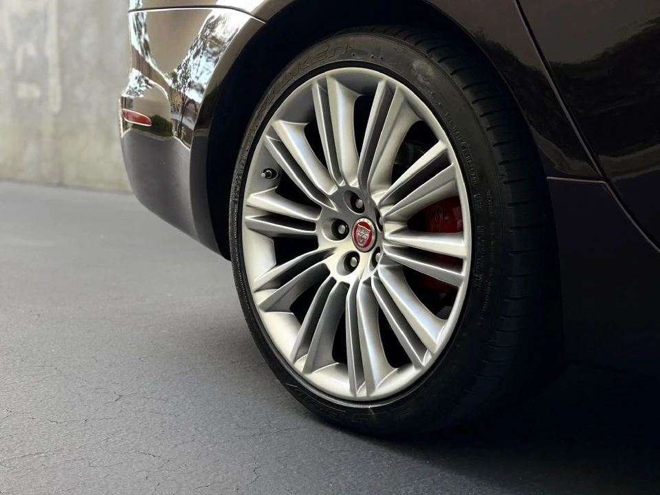 2011 Jaguar X351 XJ - Image 21 of 21