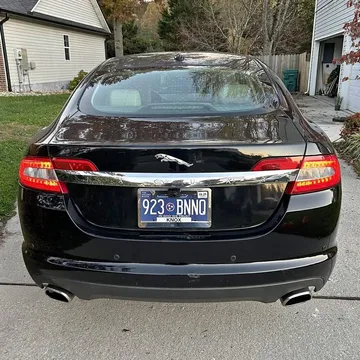2011 Jaguar XF