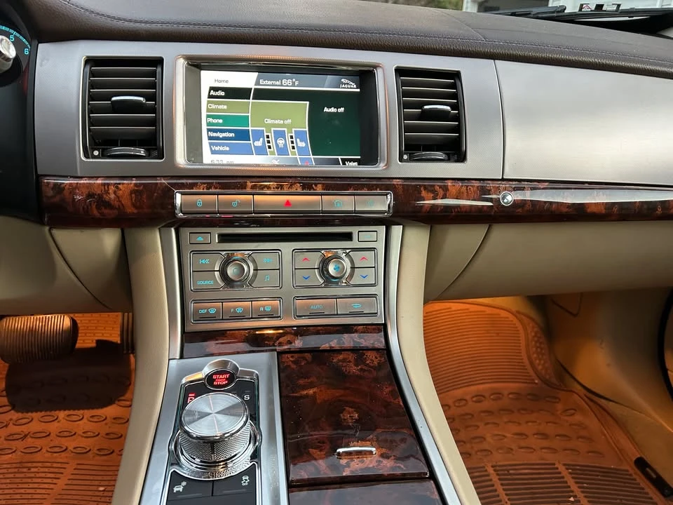 2011 Jaguar X250 XF - Image 4 of 12