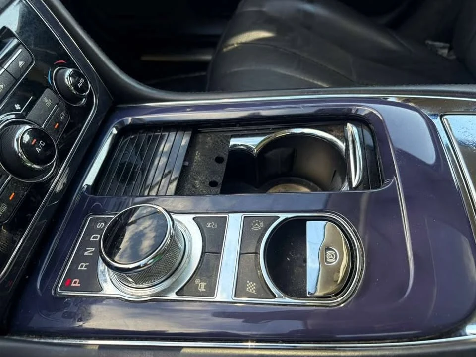 2011 Jaguar X351 XJ - Image 16 of 17