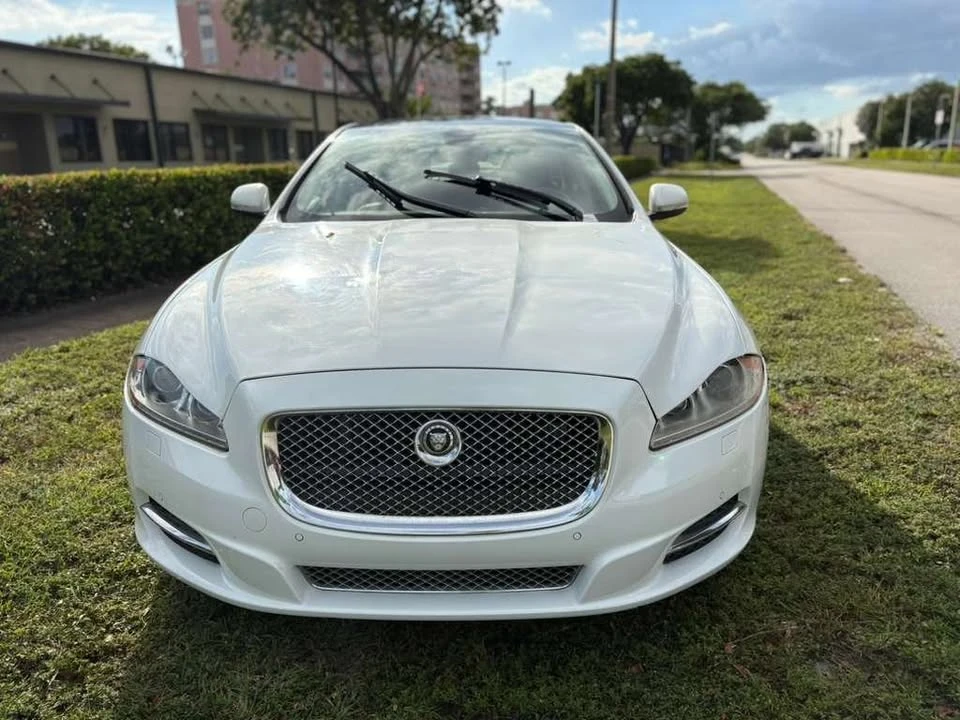 2011 Jaguar X351 XJ - Image 2 of 17