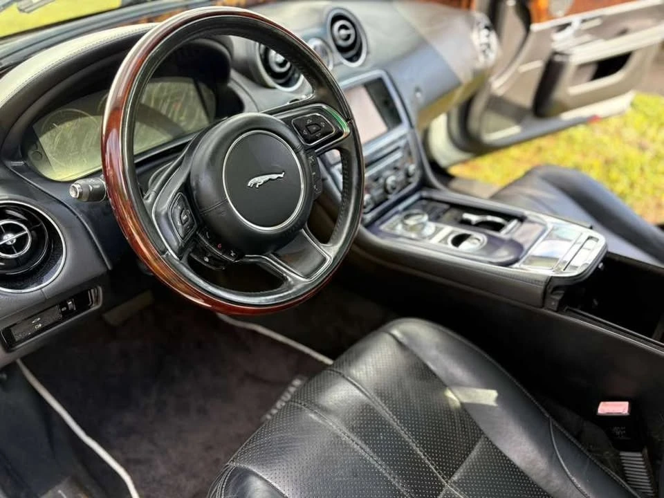 2011 Jaguar X351 XJ - Image 15 of 17