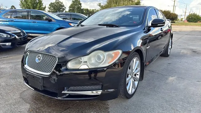 2011 Jaguar XF