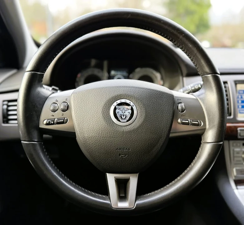 2011 Jaguar X250 XF - Image 11 of 18