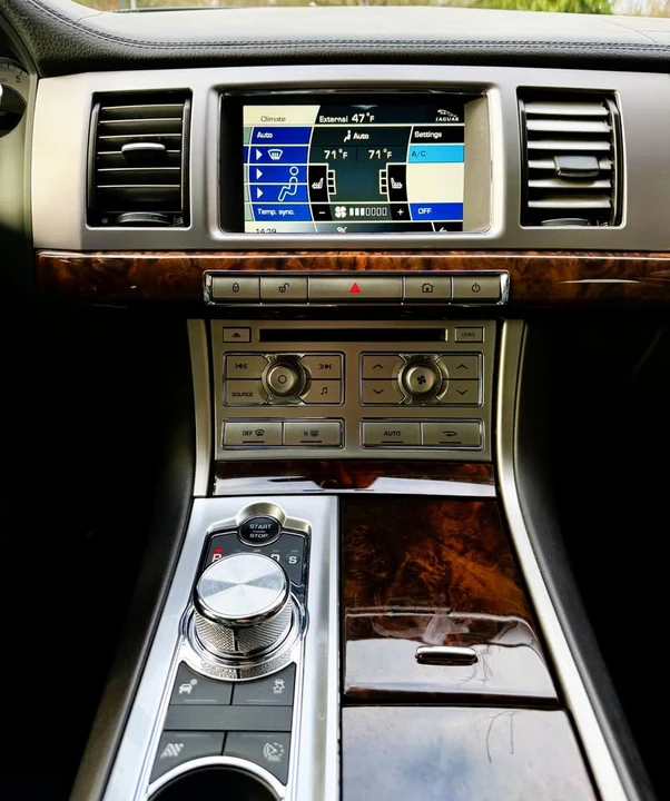 2011 Jaguar X250 XF - Image 13 of 18