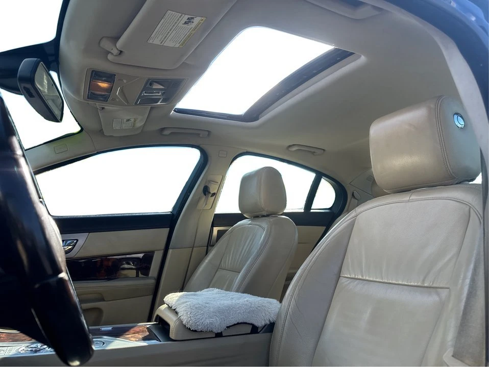 2011 Jaguar X250 XF - Image 9 of 20