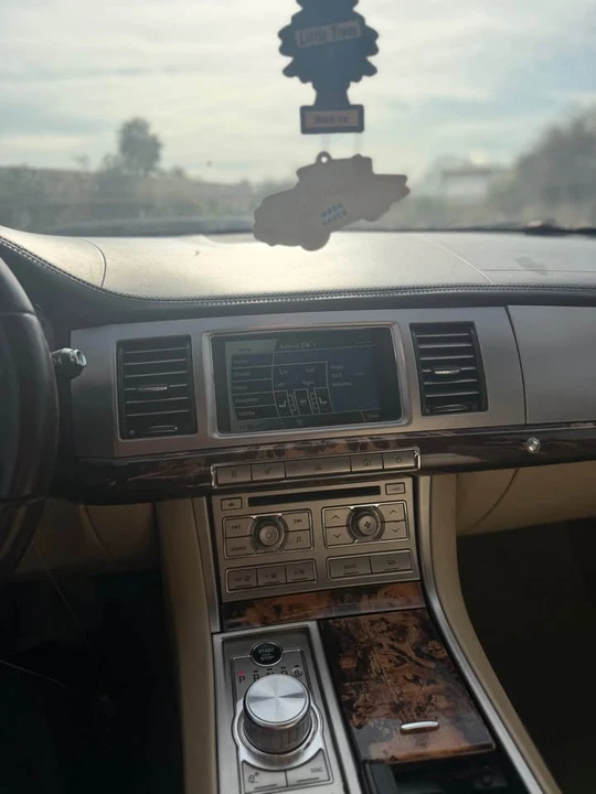 2011 Jaguar X250 XF - Image 12 of 13