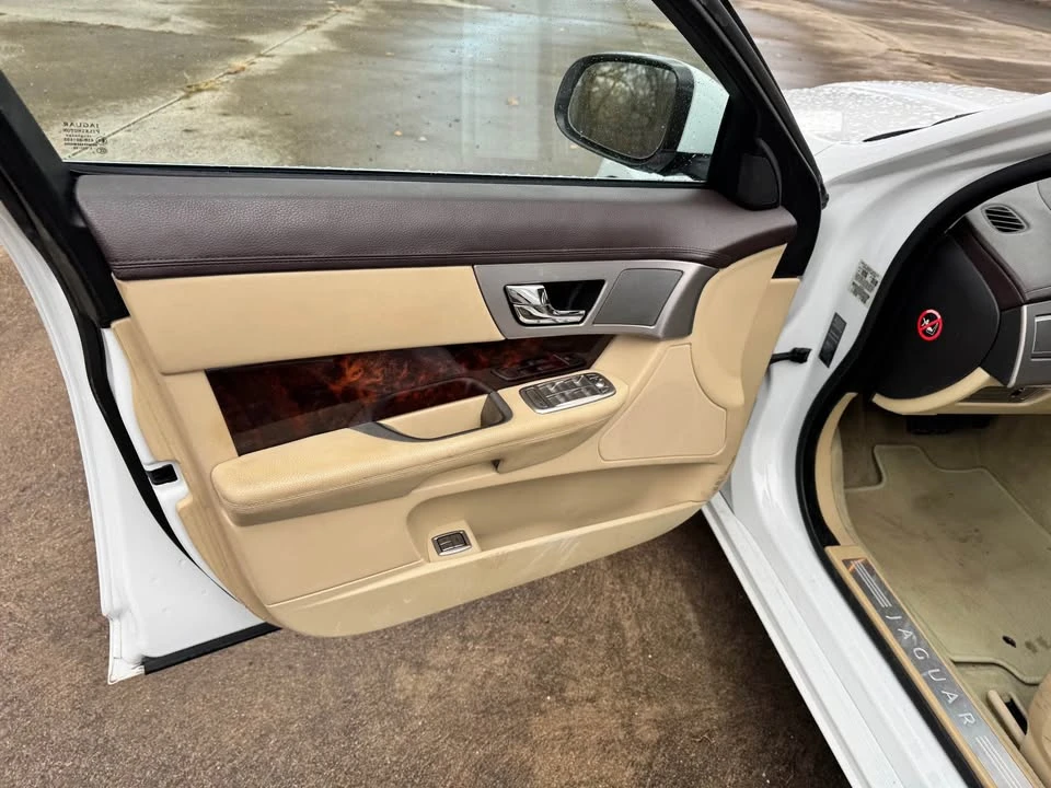 2011 Jaguar X250 XF - Image 13 of 14
