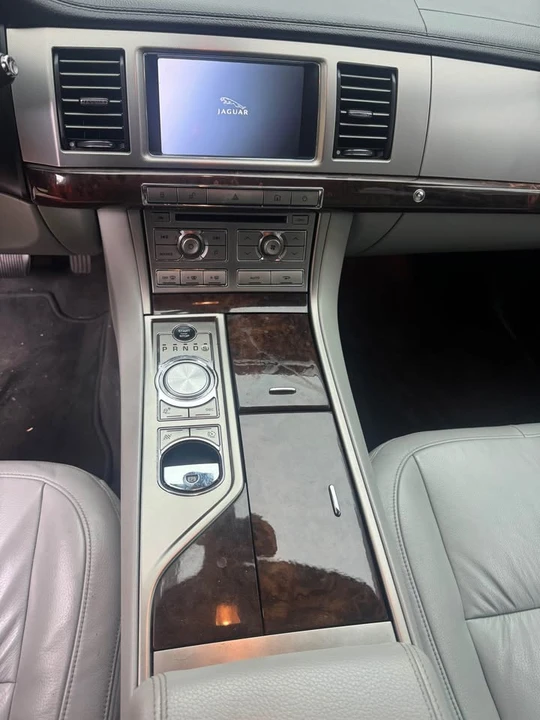 2011 Jaguar X250 XF - Image 7 of 12
