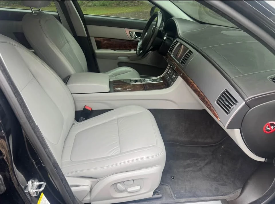2011 Jaguar X250 XF - Image 8 of 14