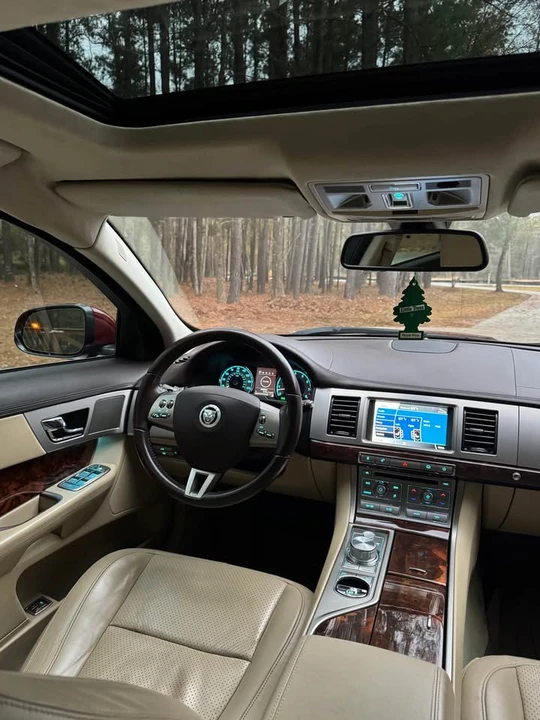 2011 Jaguar X250 XF - Image 11 of 19