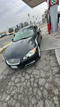 2011 Jaguar XF Premium Luxury Sedan