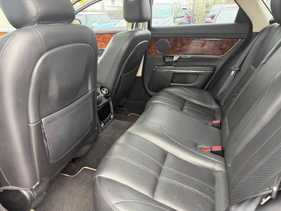 2011 Jaguar X250 XF - Image 7 of 12