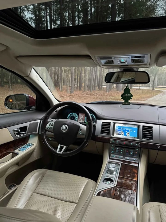 2011 Jaguar X250 XF - Image 17 of 18