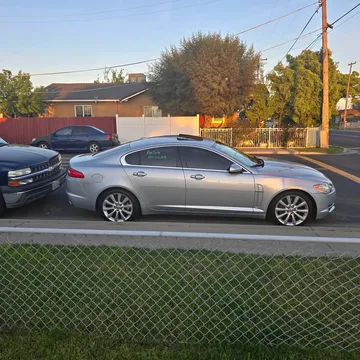 2011 Jaguar XF Premium