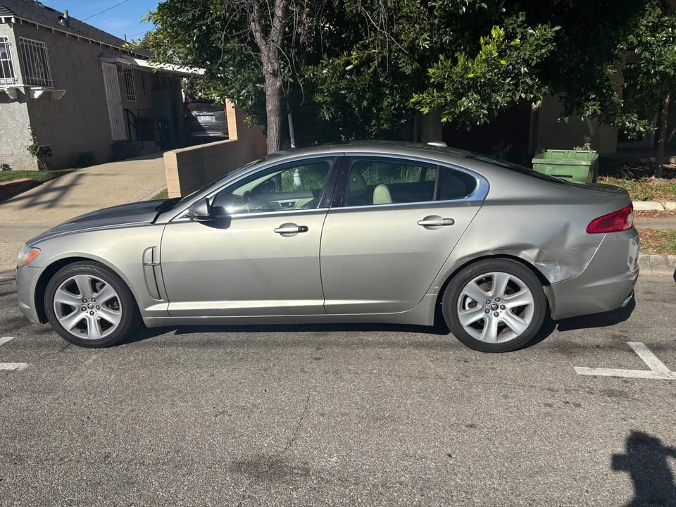 2011 Jaguar X250 XF - Image 2 of 4