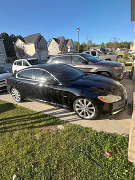 2011 Jaguar XF Premium Sedan