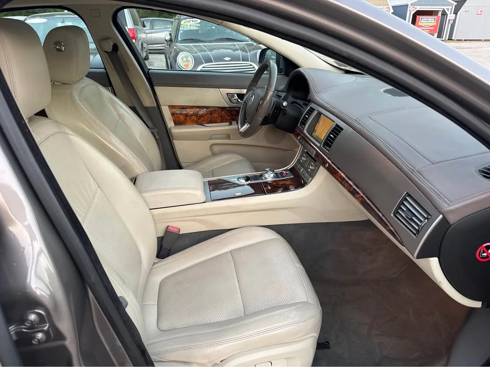 2011 Jaguar X250 XF - Image 14 of 16