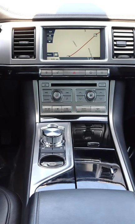 2011 Jaguar X250 XF - Image 14 of 20