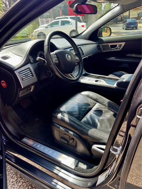 2011 Jaguar X250 XFR - Image 14 of 19