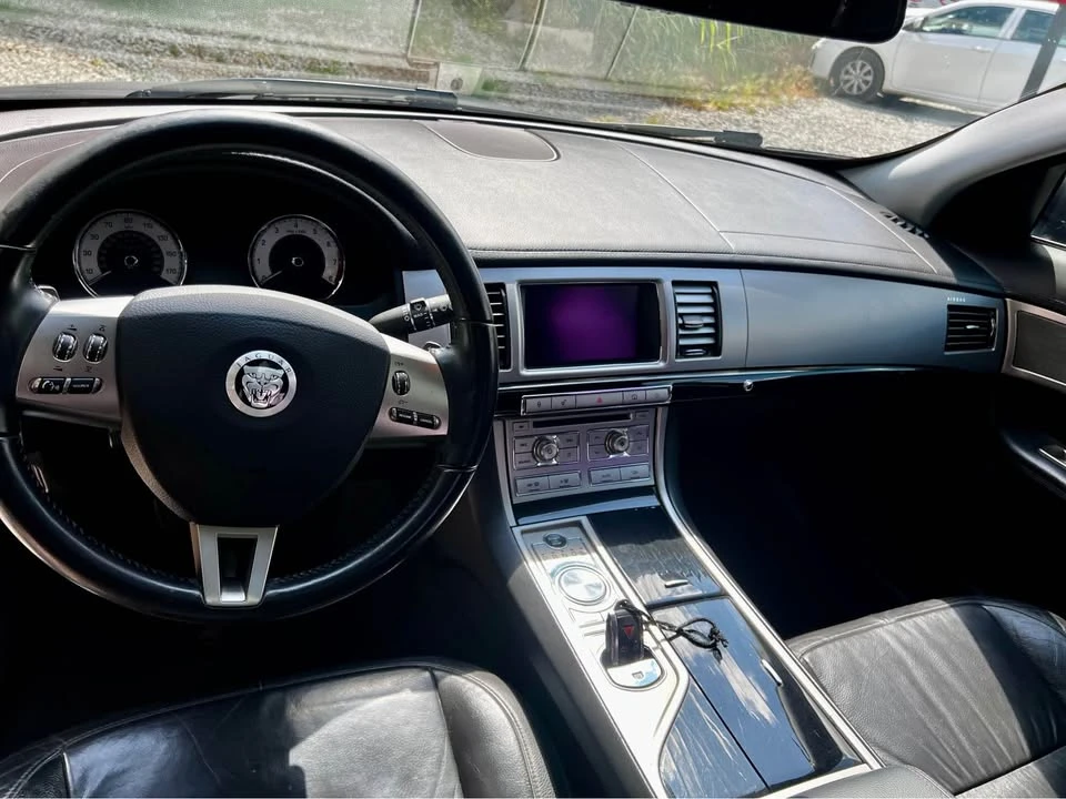 2011 Jaguar X250 XFR - Image 8 of 15