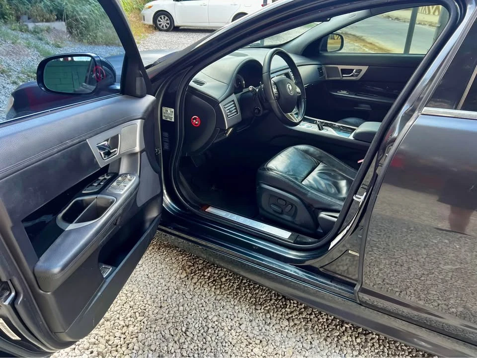 2011 Jaguar X250 XFR - Image 13 of 19