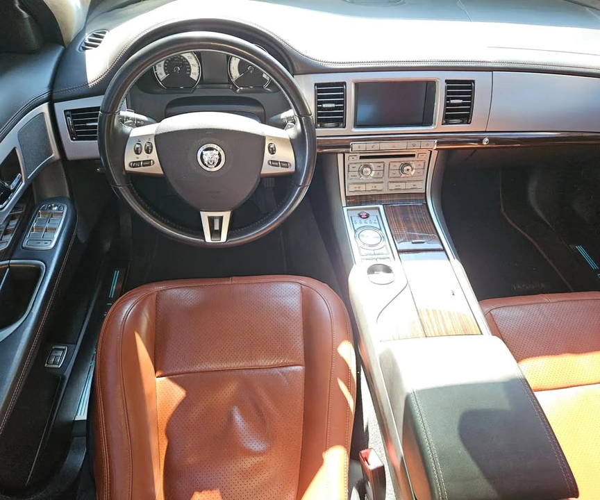 2011 Jaguar X250 XF - Image 8 of 16