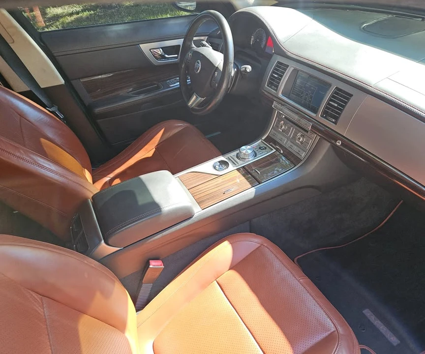 2011 Jaguar X250 XF - Image 11 of 16