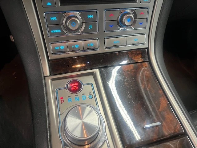 2011 Jaguar X250 XF - Image 15 of 18