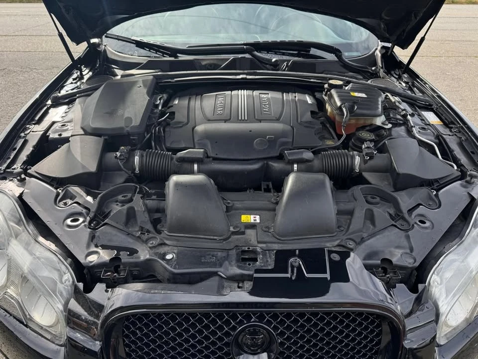 2011 Jaguar X250 XFR - Image 2 of 17