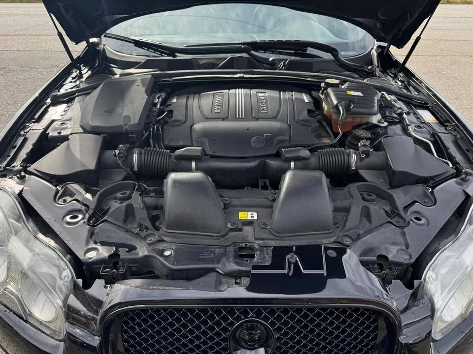 2011 Jaguar X250 XFR - Image 13 of 17