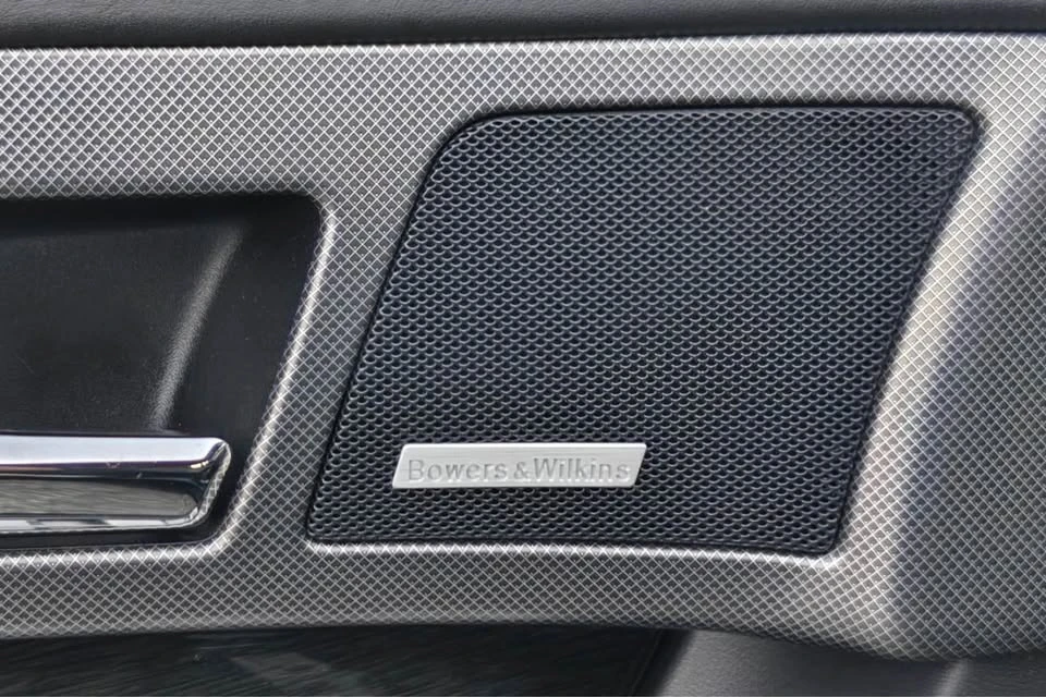 2011 Jaguar X250 XFR - Image 12 of 14