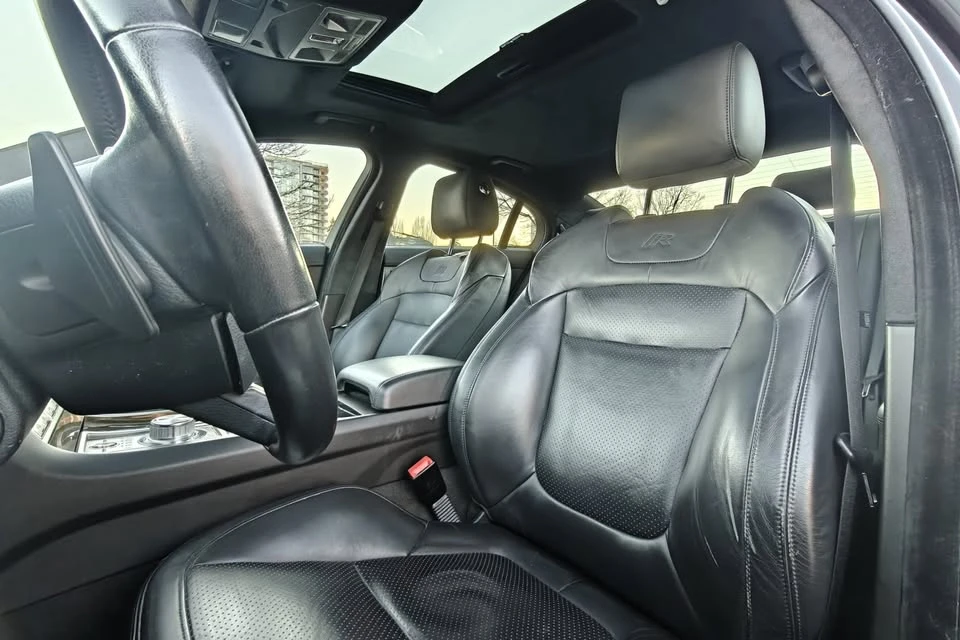 2011 Jaguar X250 XFR - Image 4 of 14