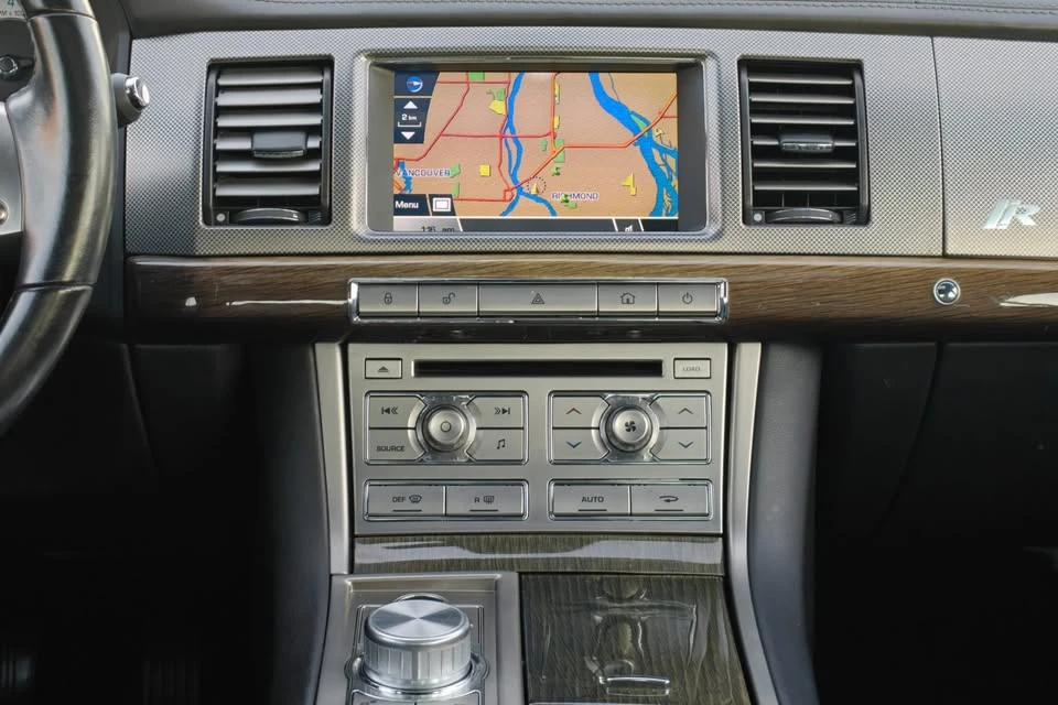 2011 Jaguar X250 XFR - Image 6 of 14