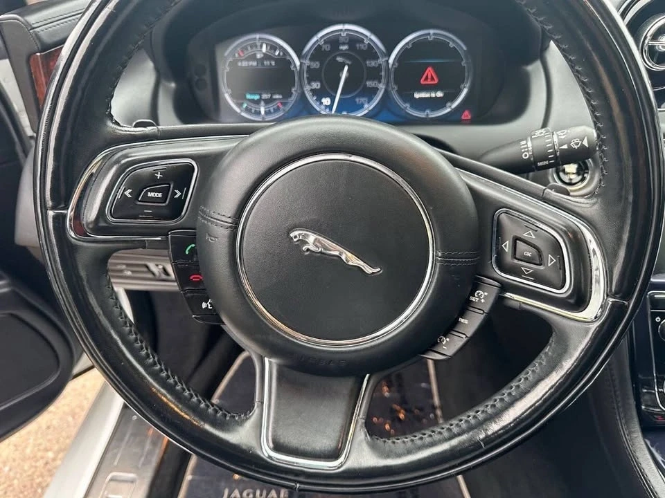 2011 Jaguar X351 XJ - Image 17 of 17