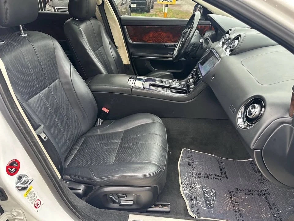 2011 Jaguar X351 XJ - Image 13 of 17