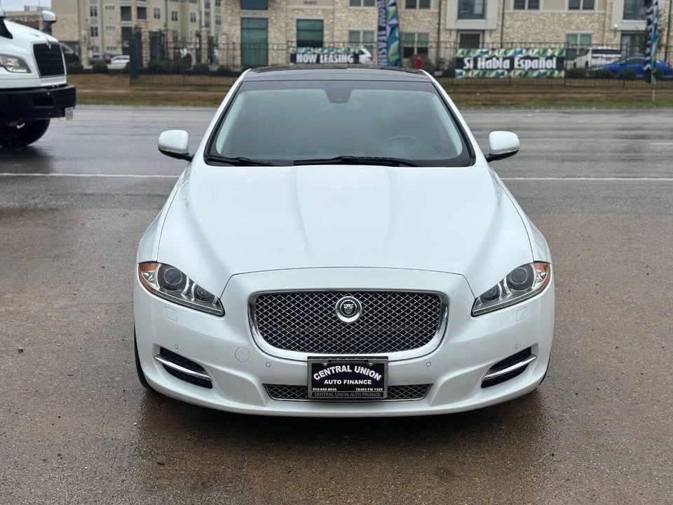 2011 Jaguar X351 XJ - Image 2 of 17
