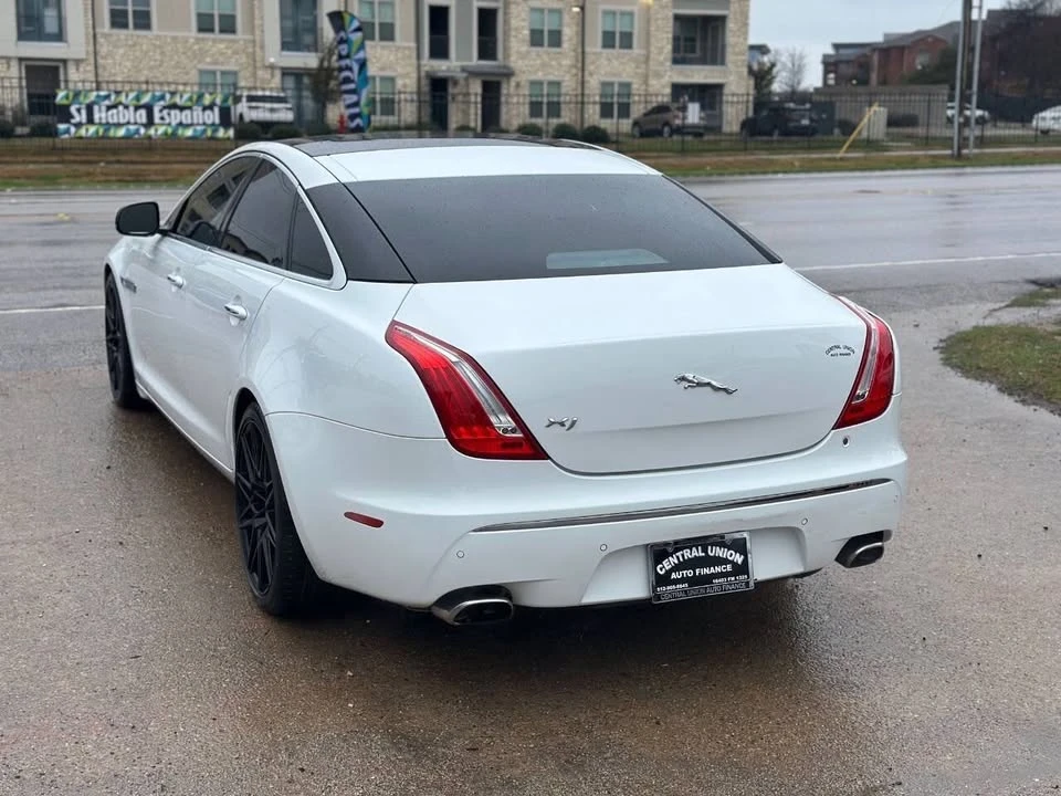 2011 Jaguar X351 XJ - Image 4 of 20