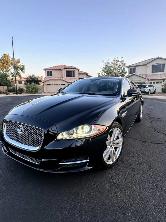 2011 Jaguar X351 XJ - Image 8 of 20