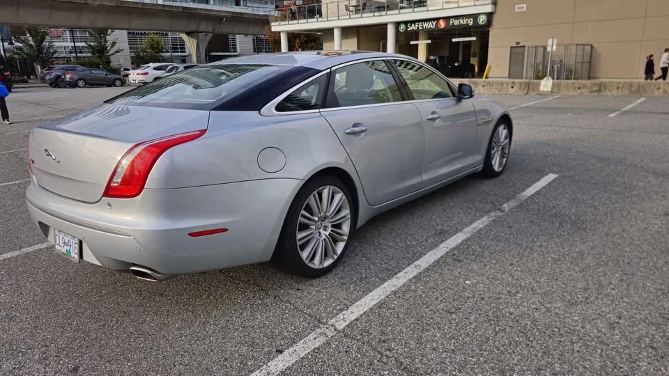 2011 Jaguar X351 XJ - Image 2 of 7