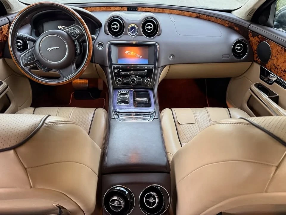 2011 Jaguar X351 XJ - Image 12 of 20