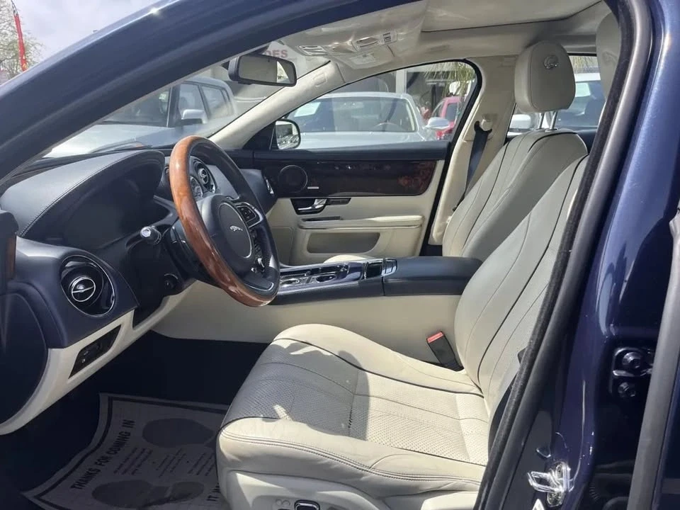 2011 Jaguar X351 XJ - Image 7 of 20