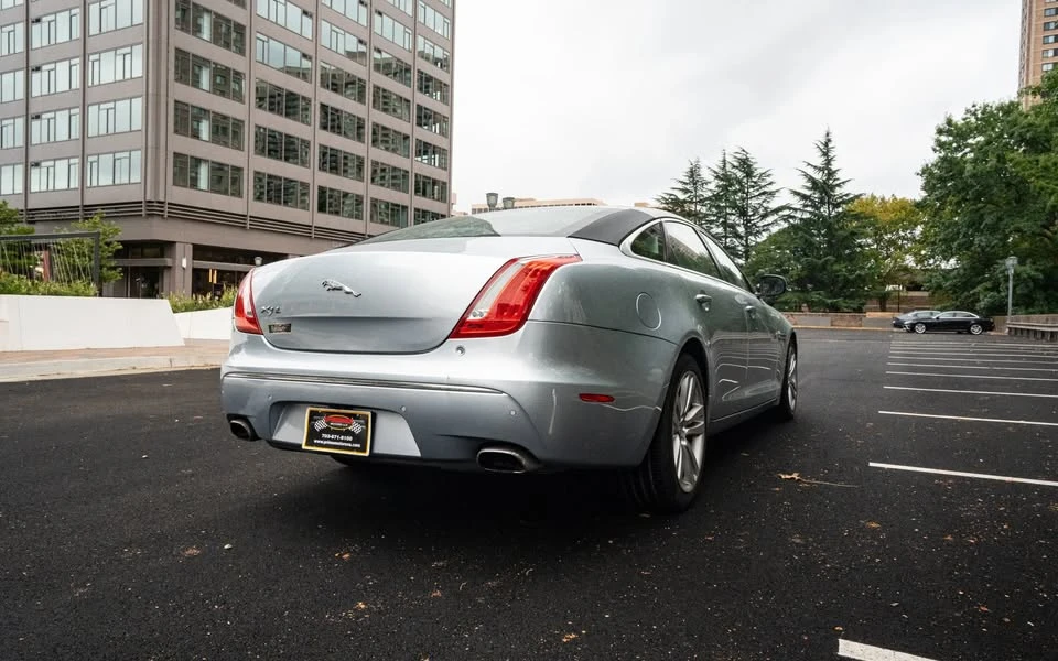 2011 Jaguar X351 XJ - Image 3 of 4