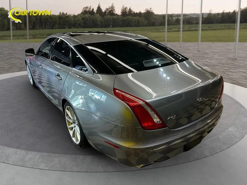 2011 Jaguar X351 XJ - Image 12 of 20