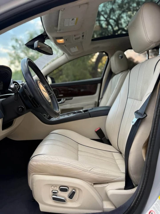2011 Jaguar X351 XJ - Image 3 of 10