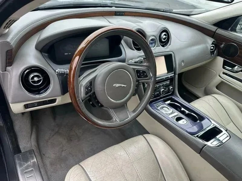 2011 Jaguar X351 XJ - Image 13 of 20