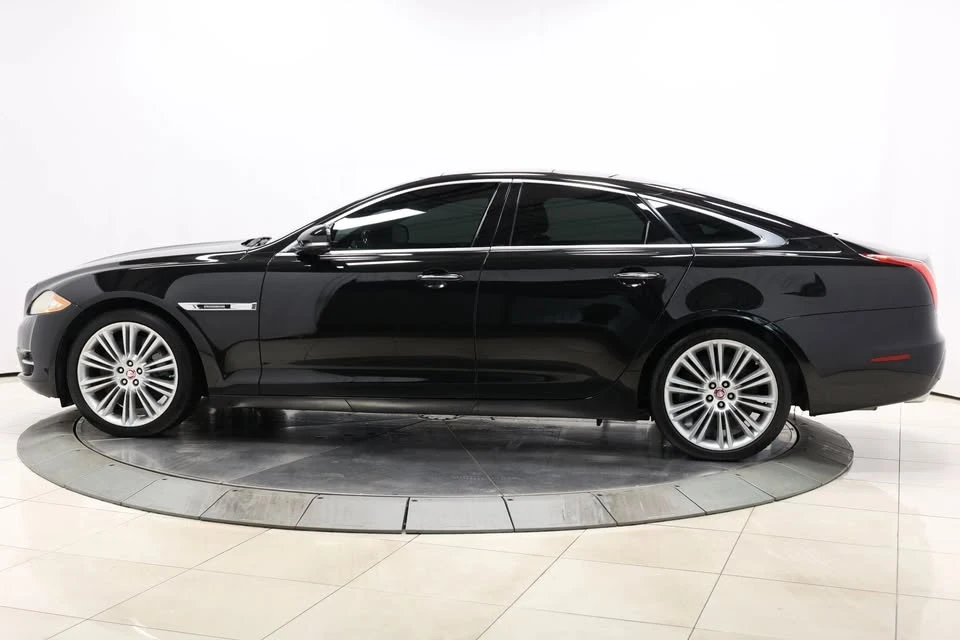 2011 Jaguar X351 XJ - Image 7 of 20