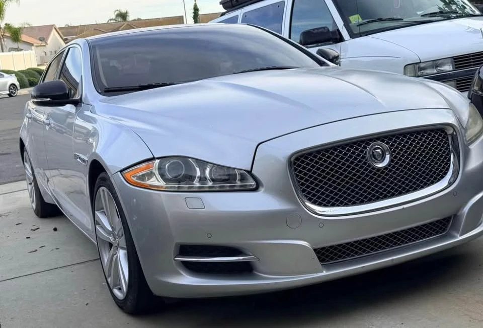 2011 Jaguar X351 XJ - Image 2 of 7