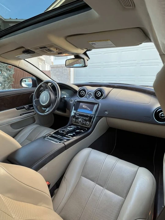 2011 Jaguar X351 XJ - Image 7 of 11