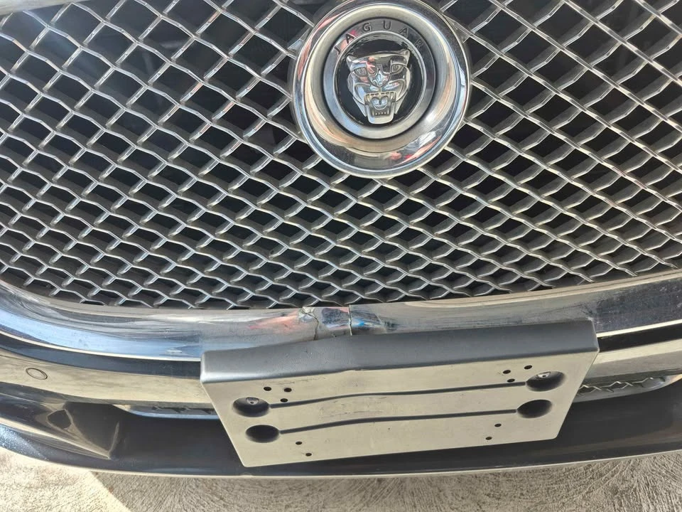 2011 Jaguar X351 XJ - Image 9 of 16